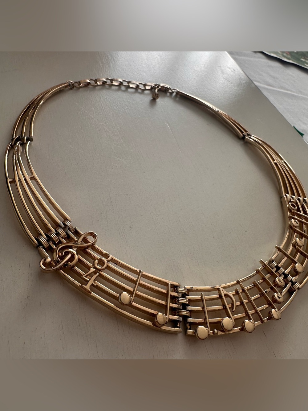 Vintage golden tone Necklace